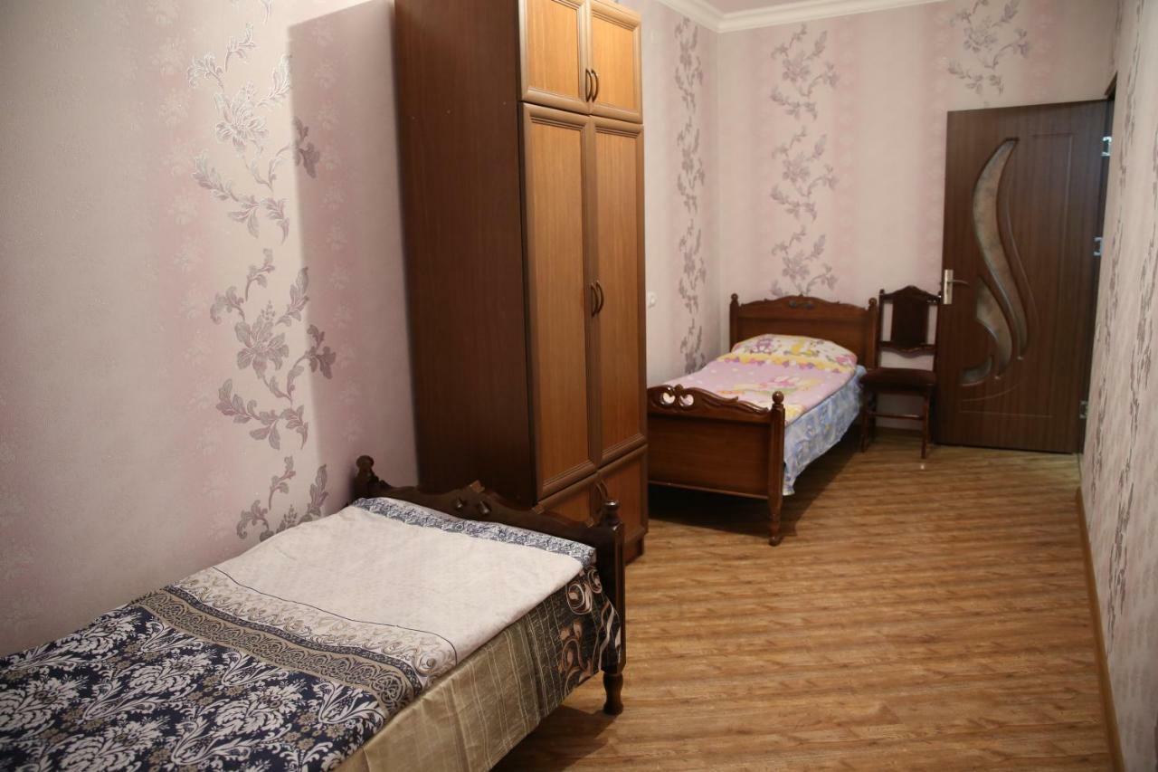 Srtashyan Apartments - Gorky Street Гюмри Екстериор снимка